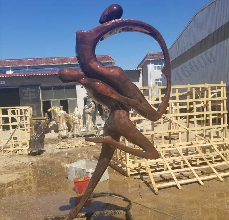 抽象舞蹈人物銅雕塑，銅男女跳舞雕塑，抽象銅人物雕塑
